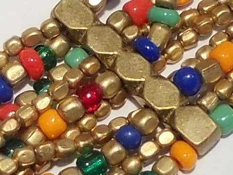 Bracciale etnico Naga in ottone multicolor – immagine2