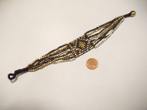 Bracciale etnico Naga in ottone – immagine3