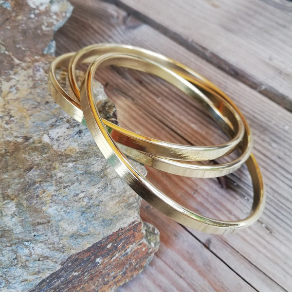 Bracciale artigianale in ottone - PRAKAT#diametro_68-mm-piatto