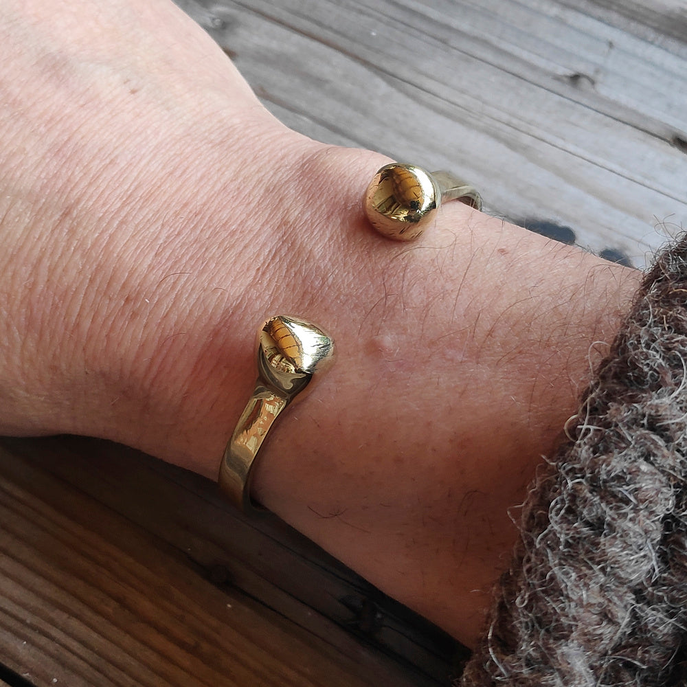 Bracciale ODOTI in ottone Bracciale artigianale | BRACCIALE rigido