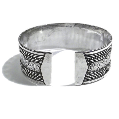 Bracciale etnico CAMELIA in argento da UOMO o DONNA - rigido | Gioielli da Uomo