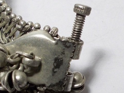 Cavigliera ETNICO /antico argento – chiusura a perno