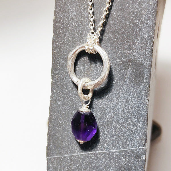 La Collana con pietra il cerchio della vita argento 925 - ametista