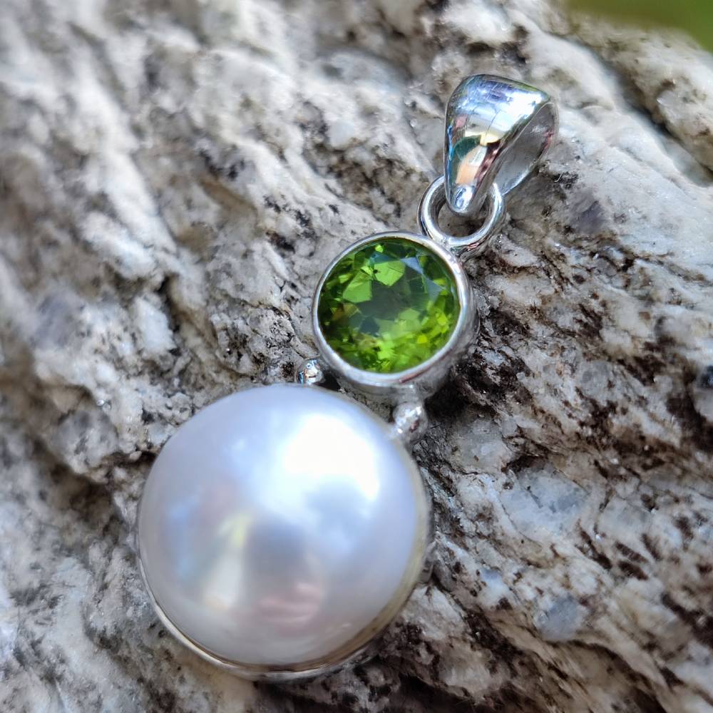 Ciondolo etnico in argento 925 con pietra - ANJAD