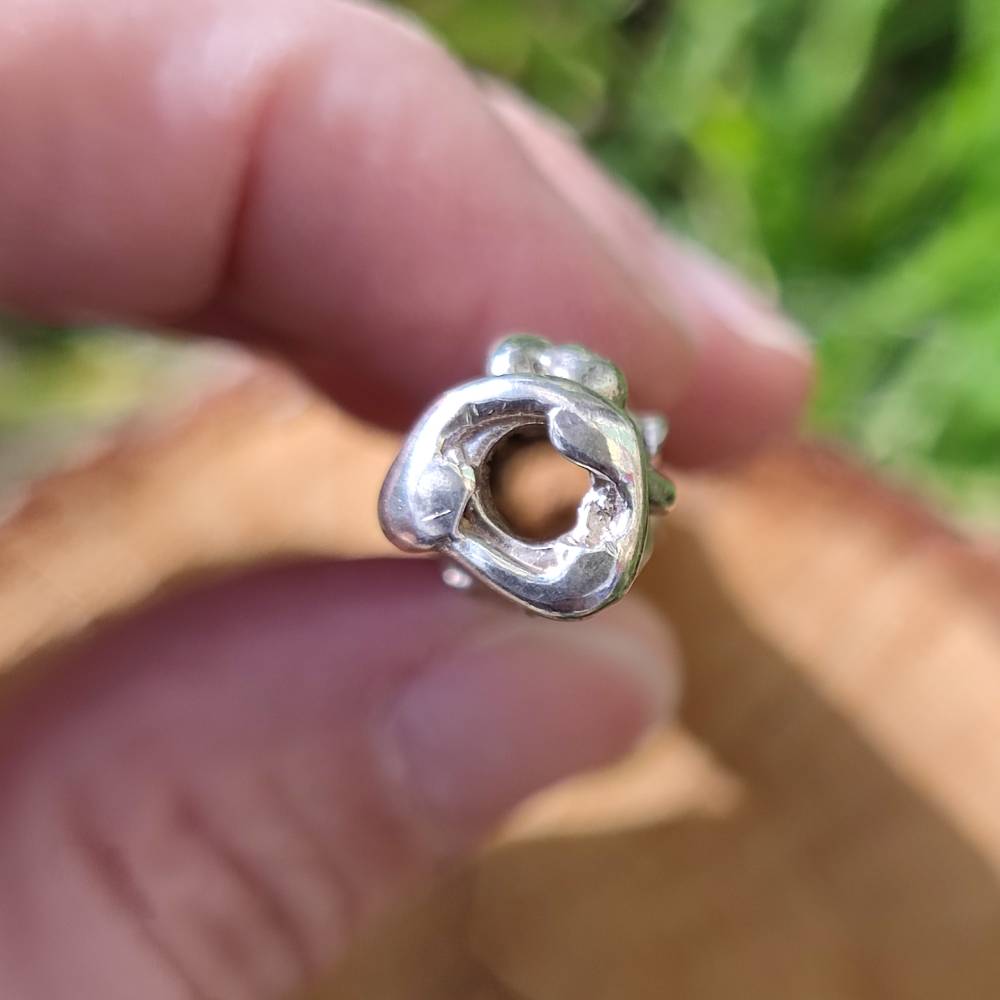 dettaglio ciondolo argento 925