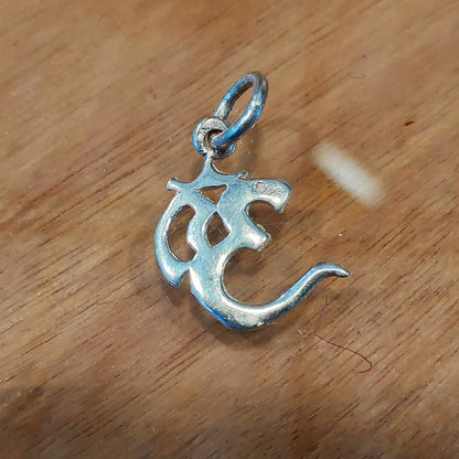 CIONDOLO OM in argento 925 - SANA – retro