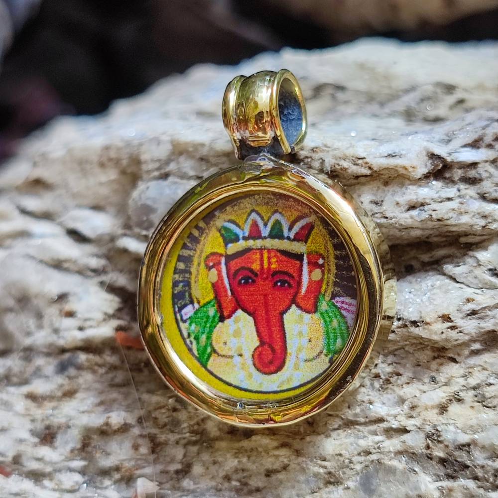 Ciondolo tradizionale indiano in ottone Ganesh - Testa