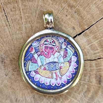 Ciondolo tradizionale indiano in ottone Ganesh con Tabla