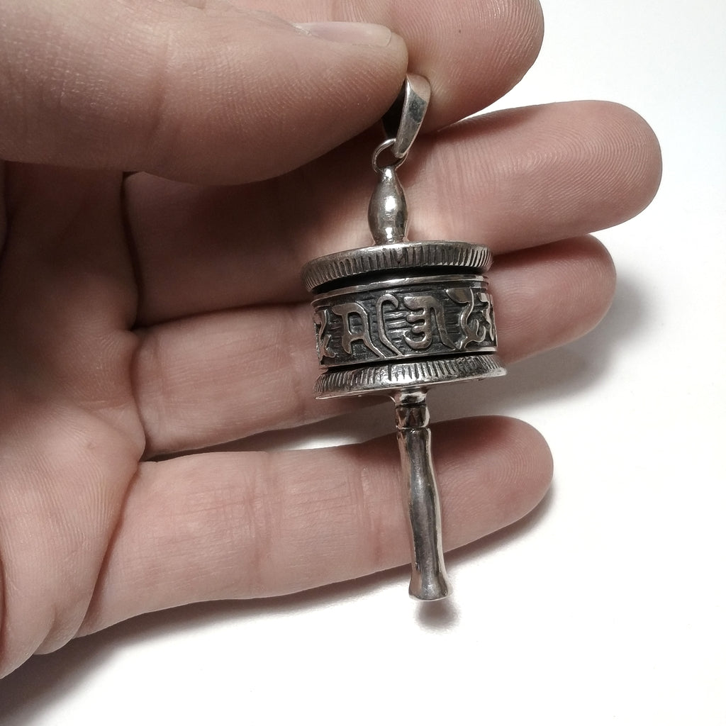Ciondolo ETNICO in argento 925 con Ruota della preghiera tibetana | GIOIELLI IN ARGENTO