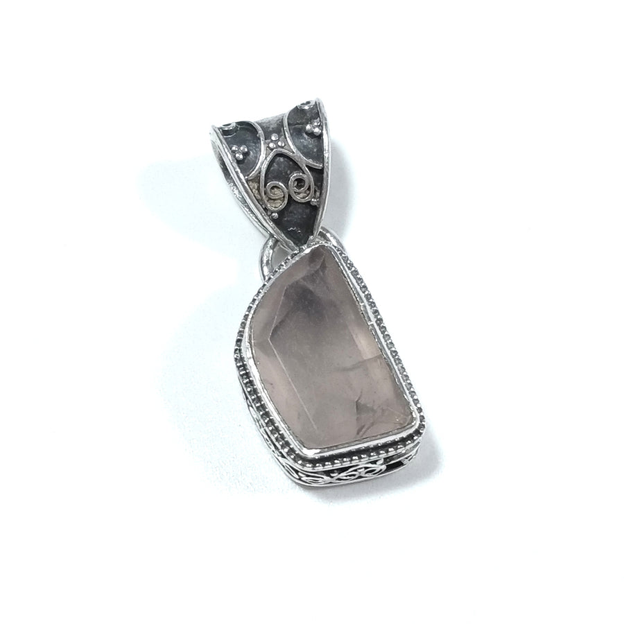 Ciondolo con pietra in argento 925 con Quarzo rosa | GIOIELLI IN ARGENTO