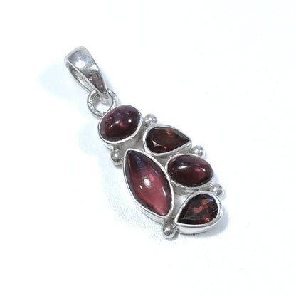 Ciondolo artigianale in argento 925 con Ciondolo con pietra Granato | GIOIELLI IN ARGENTO