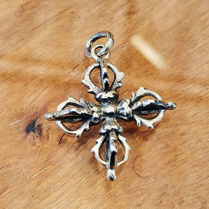 Dorje o Vajra ciondolo in argento 925 doppio
