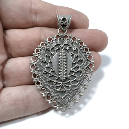 Ciondolo etnico in argento antico decorato - MUDPAR