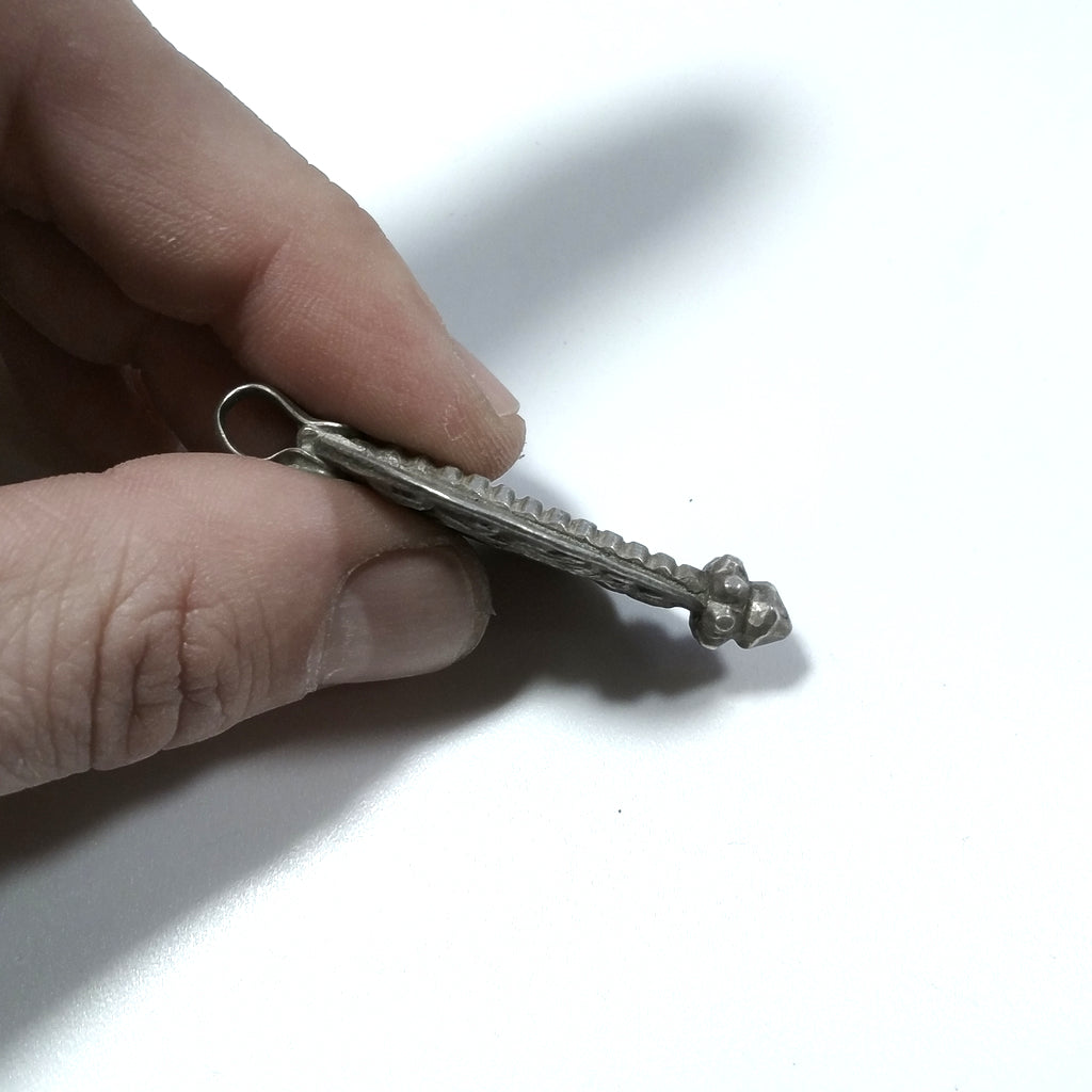 Ciondolo ETNICO in argento antico con NAGA | GIOIELLI ETNICI – immagine5