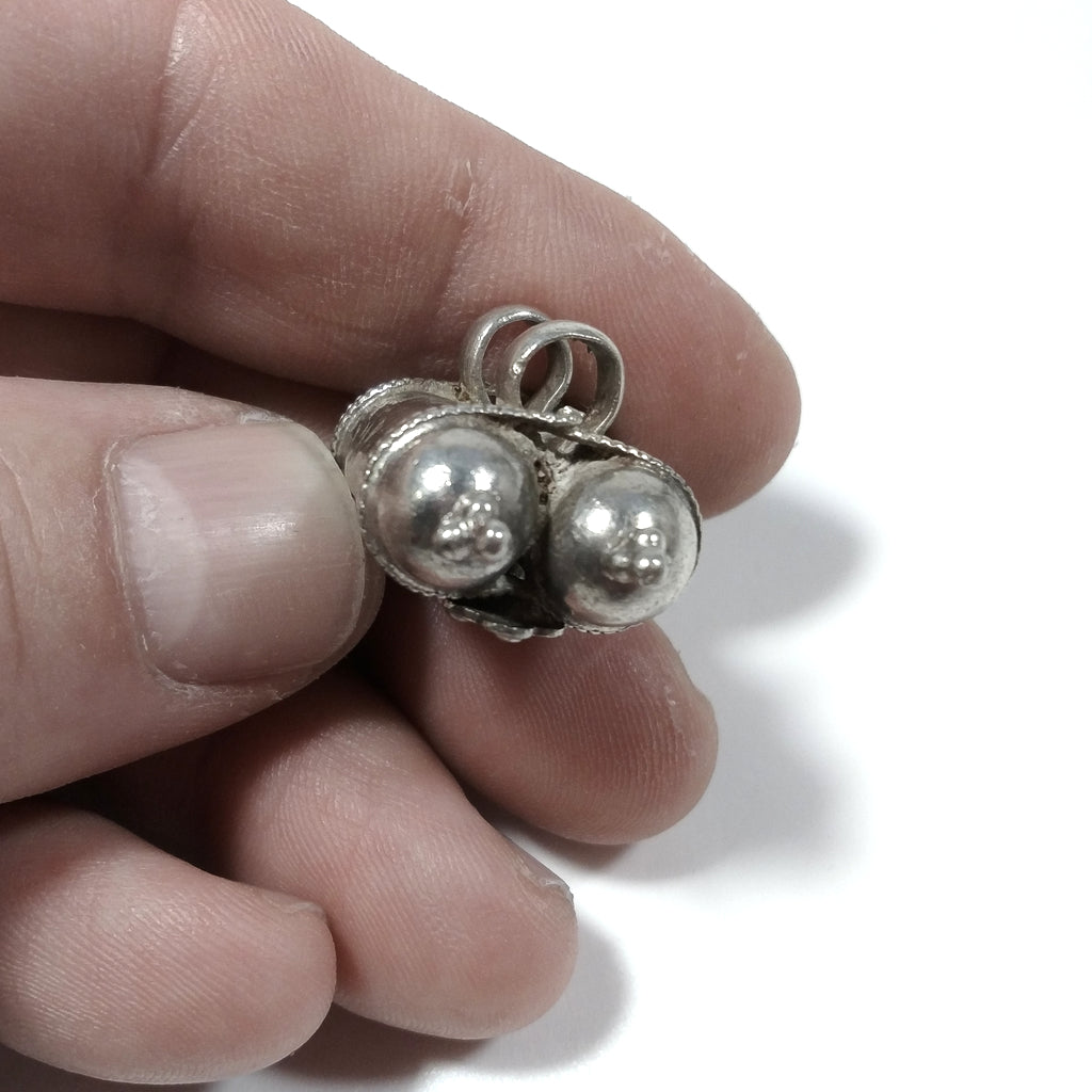 Ciondolo ETNICO in argento antico con PORTA PREGHIERE | GIOIELLI ETNICI – immagine4