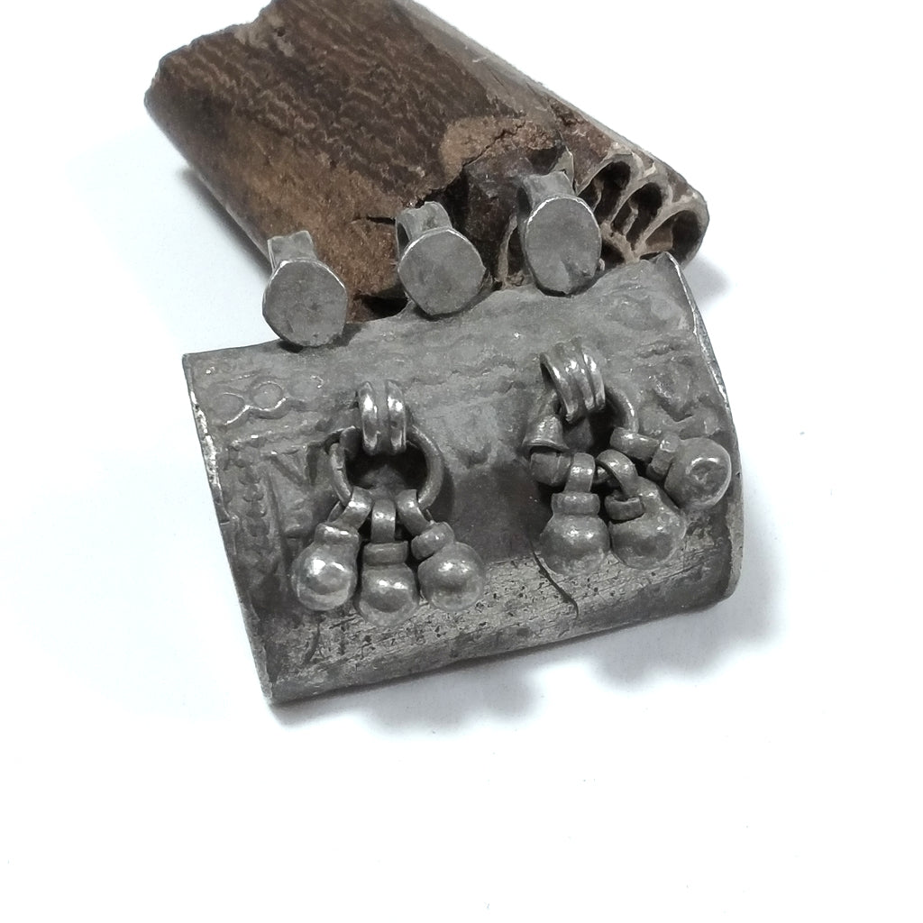 Ciondolo etnico in argento antico con PORTA PREGHIERE - NIZA