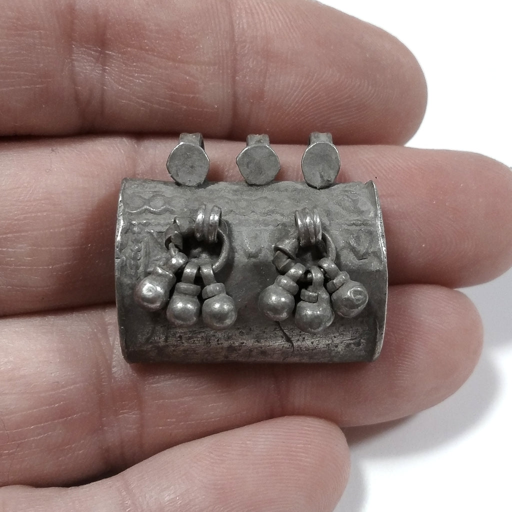 Ciondolo etnico in argento antico con PORTA PREGHIERE - NIZA
