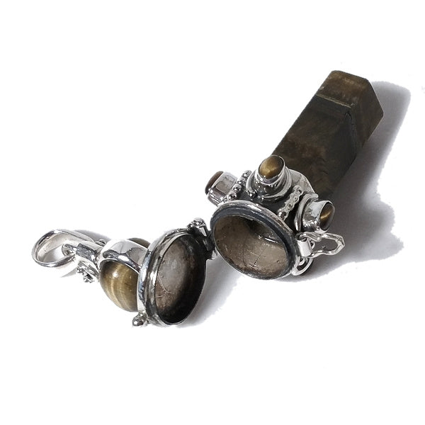 Ciondolo artigianale in argento 925 Ciondolo artigianale Occhio di Tigre | GIOIELLI ETNICI | Pendolo porta veleno