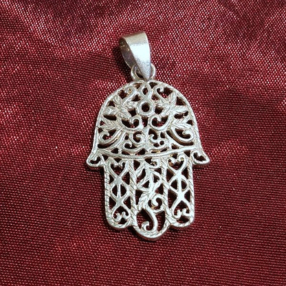 Ciondolo mano di Fatima in argento 925 - BASNA