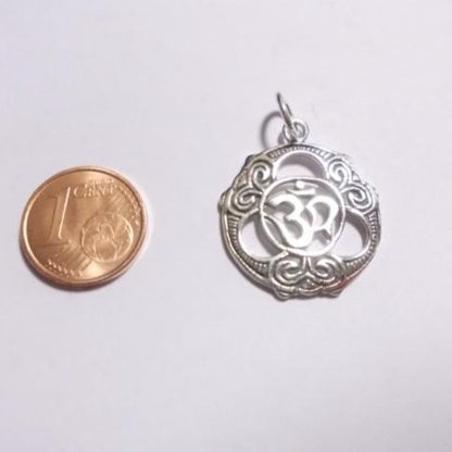 CIONDOLO OM in argento 925 traforo - ISHAAN