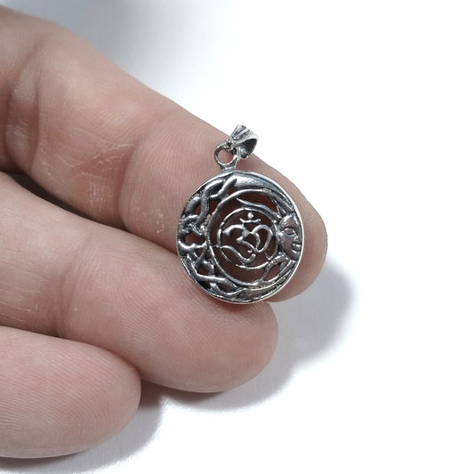 Ciondolo etnico in argento 925 con OM - Aum Mantra