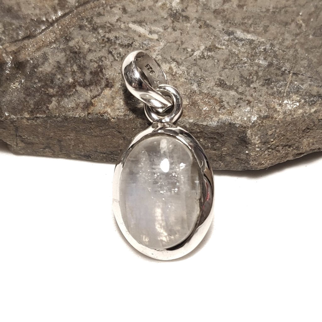 CIONDOLO pietra di luna - argento 925 ovale
