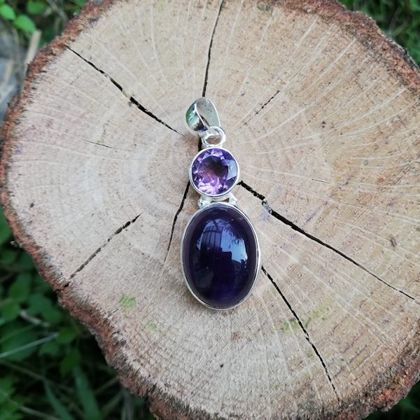Ciondolo SHRUTI con pietra PIETRA DI LUNA in argento 925 Ciondolo artigianale