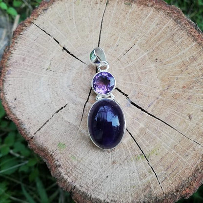 Ciondolo SHRUTI con pietra PIETRA DI LUNA in argento 925 Ciondolo artigianale