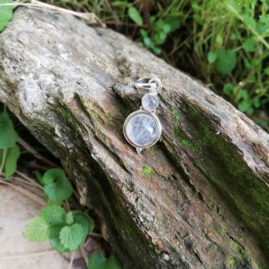 Ciondolo TAPI con pietra PIERA DI LUNA in argento 925 Ciondolo artigianale
