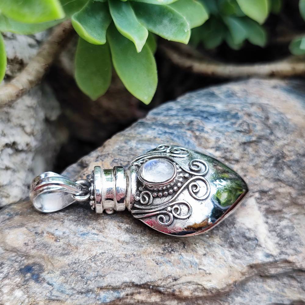 Ciondolo porta profumo in argento - ASIA