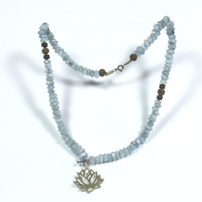 GIOIELLI etnici | COLLANA con acquamarina taglio rosetta e ottone
