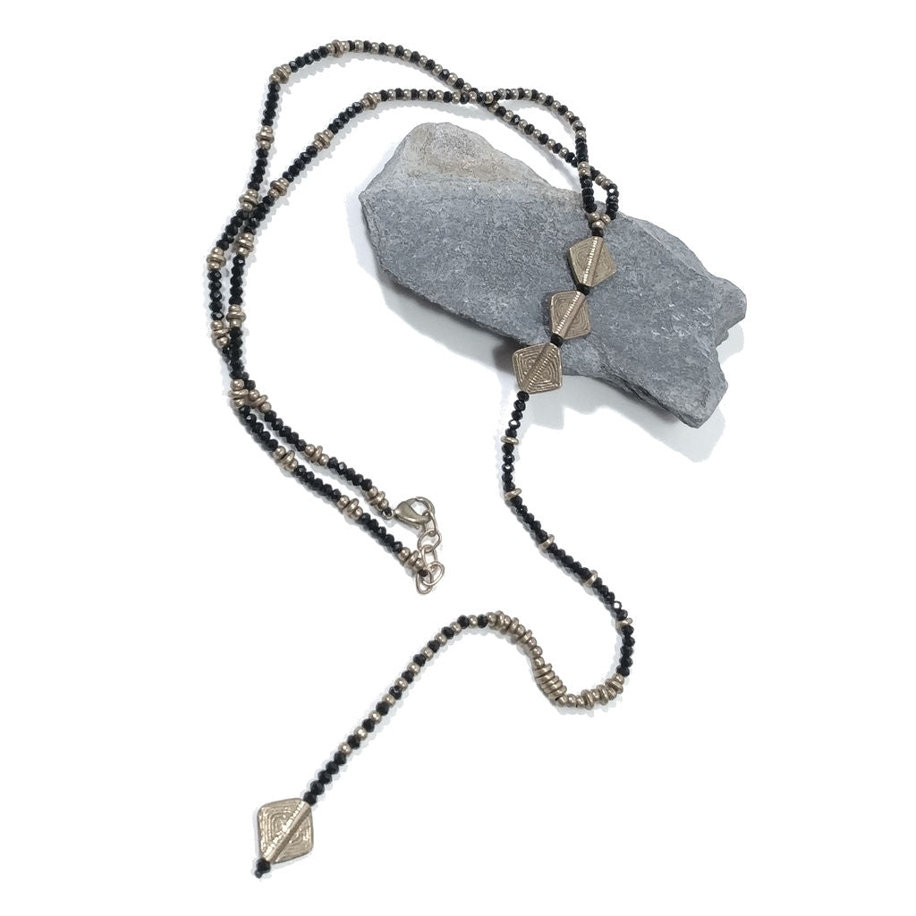 Collana lunga artigianale in ottone - COMILLA