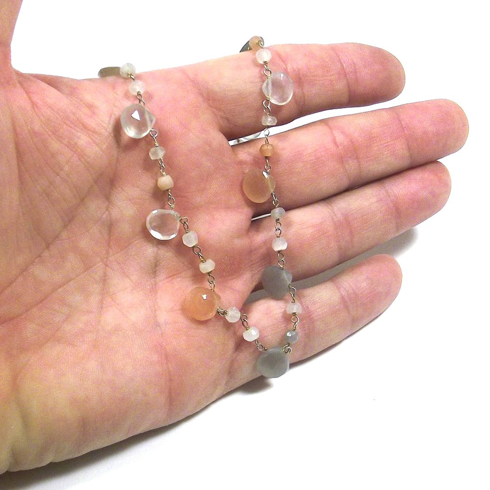 Collana con PIETRA di LUNA apricot e bianca in argento 925 | GIOIELLI PIETRE
