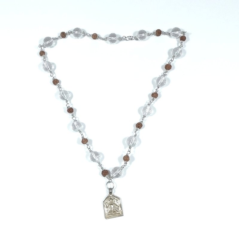 Collana ETNICA in argento 925 Collana artigianale Cristallo di rocca , Rudraksha | JAPAMALA