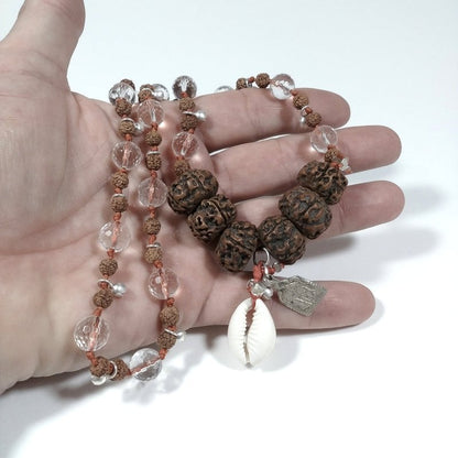 Collana ETNICA in argento 925 artigianale Cristallo di rocca, Rudraksha, conchiglia