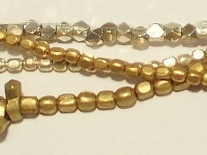 Collana in ottone Naga – immagine3
