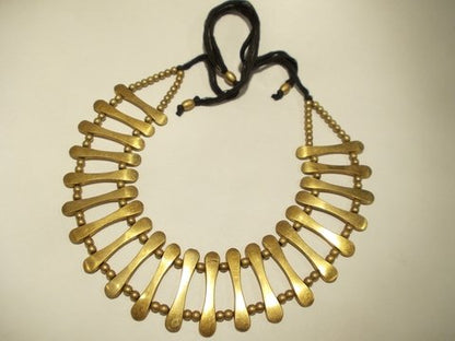 Collana in ottone Naga – immagine3