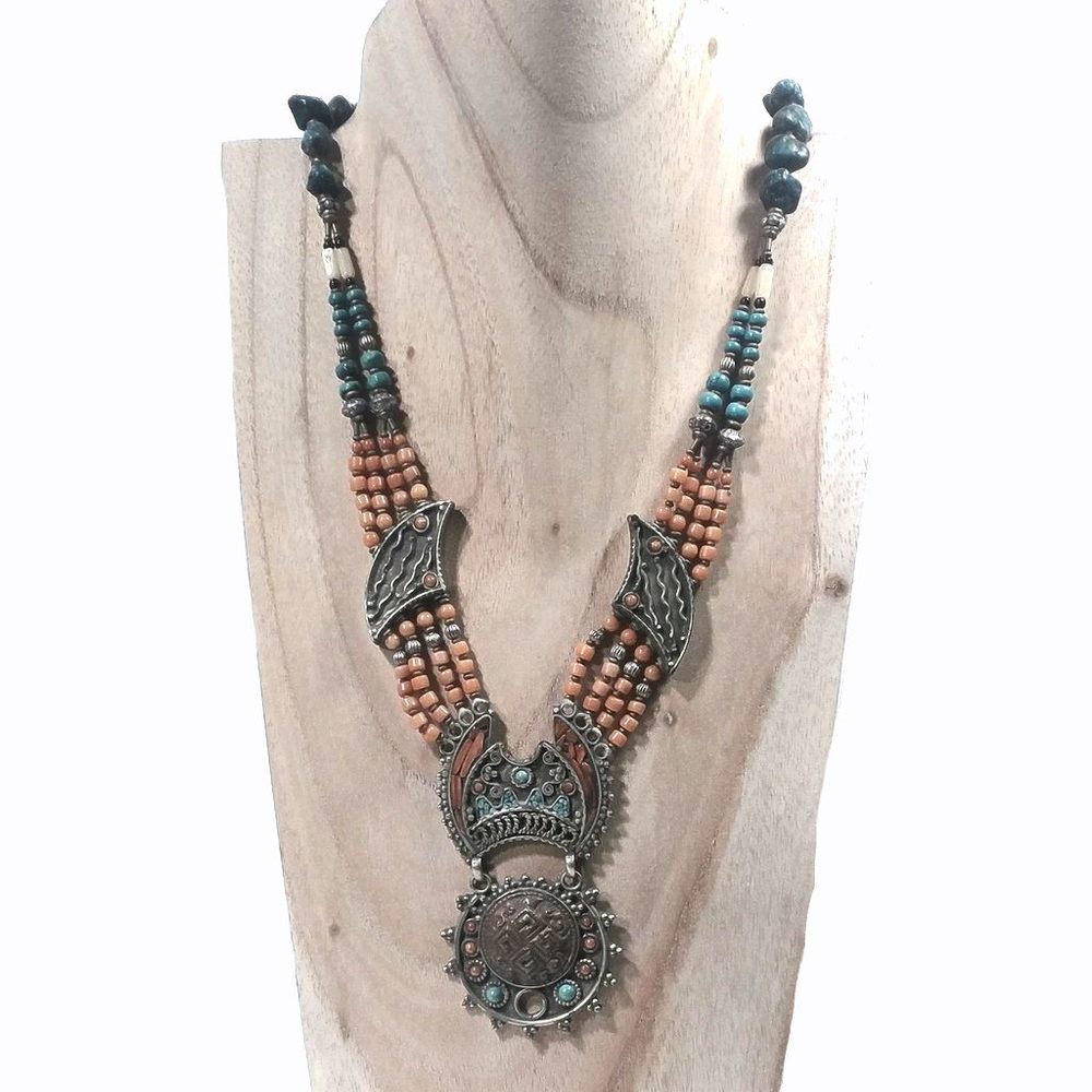COLLANA ETNICA tibetana con turchese grezzo e corallo – immagine4
