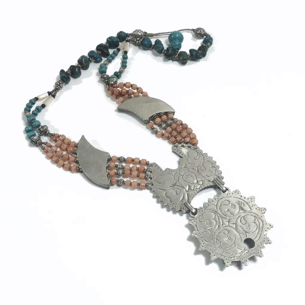 COLLANA ETNICA tibetana con turchese grezzo e corallo – immagine3