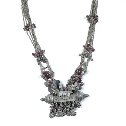 Collana ETNICA argento antico e RUBINO, PIETRA di LUNA – visuale completa