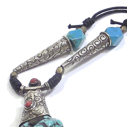 COLLANA ETNICA tibetana con turchese grezzo e corallo – immagine10