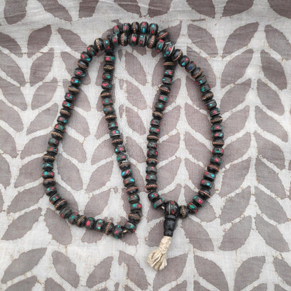 Collana Etnica Japa Mala in corno – immagine1