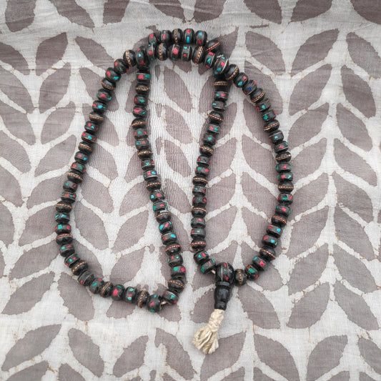 Collana Etnica Japa Mala in corno – immagine1