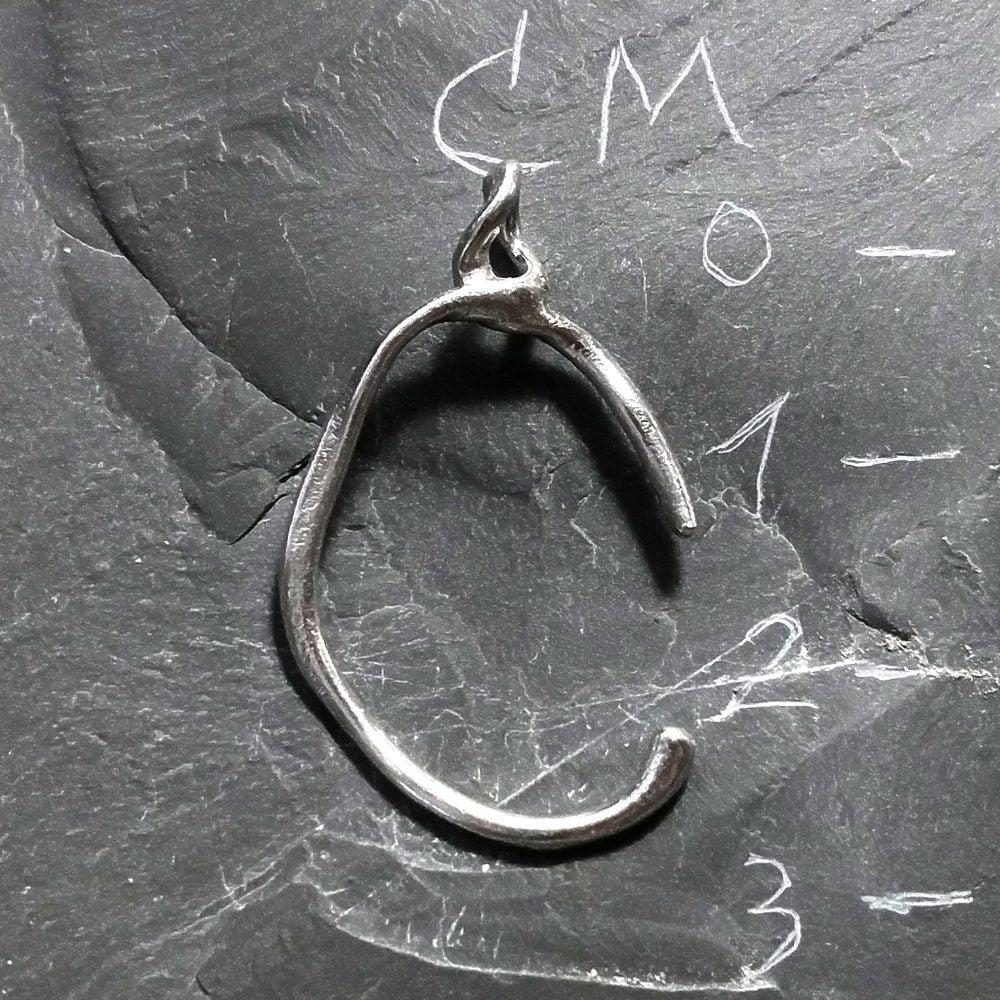 CIONDOLO PERSONALIZZATO in argento 925 con lettera - C