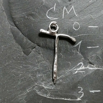 CIONDOLO PERSONALIZZATO in argento 925 con lettera - T