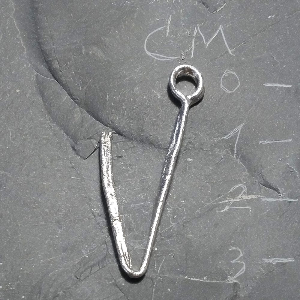 CIONDOLO PERSONALIZZATO in argento 925 con lettera - V