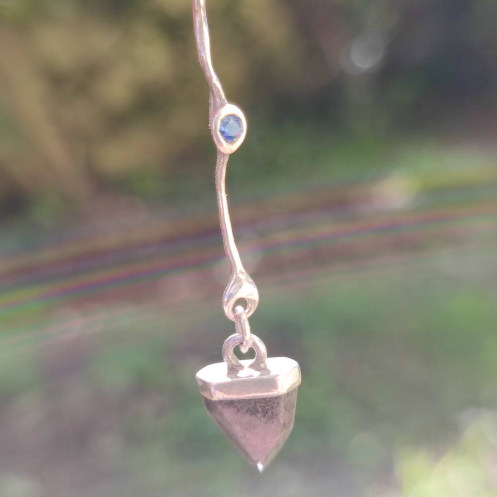Mono orecchino in argento 925 con Cristallo di rocca phantom - Pezzo unico