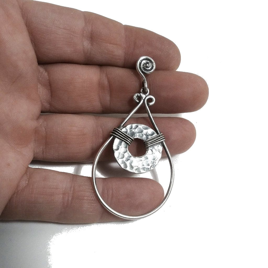 ORECCHINI etnici in argento 925 con moneta martellata | Orecchini lunghi