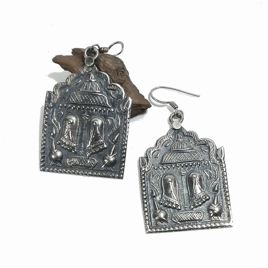 ORECCHINI etnici in argento 925 pendente con piedi di VISHNU | Rajasthani