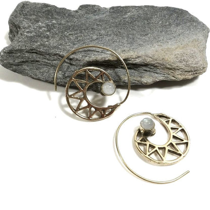 ORECCHINI ETNICI Ottone lucido ORECCHINI Pietra di luna | SPIRALE | BOHO style